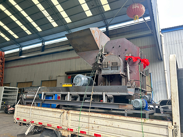 600型红牛罐破碎机